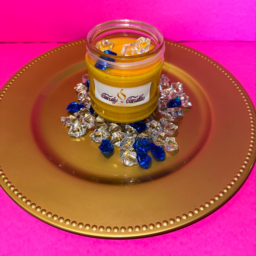 Pina Colada Bundle:Candle and Body Scrub